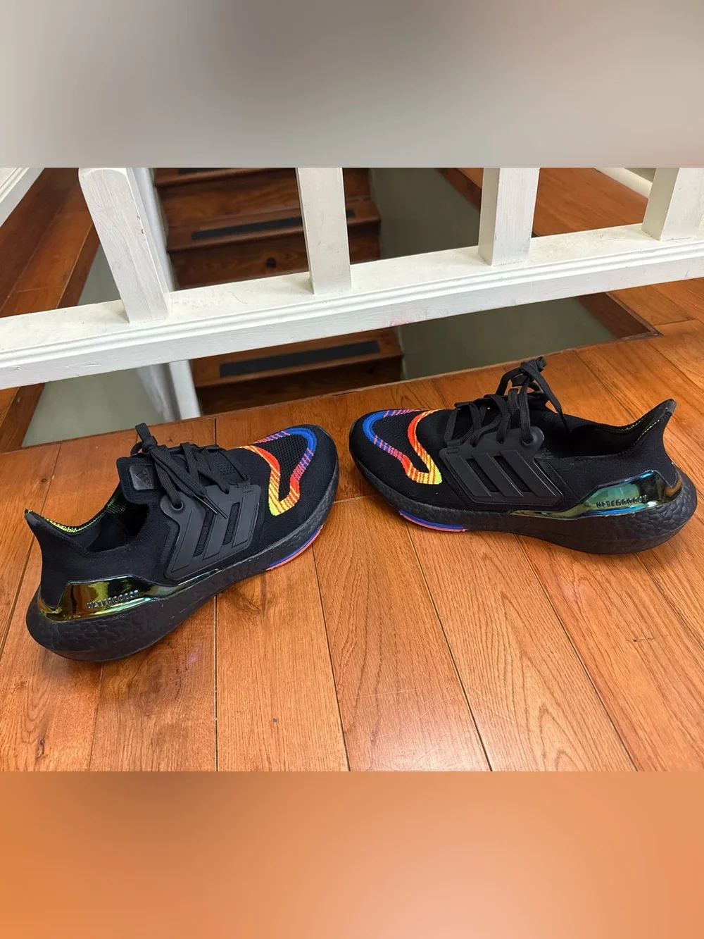 Adidas Ultraboost 22 Linear Energy Black Sneakers